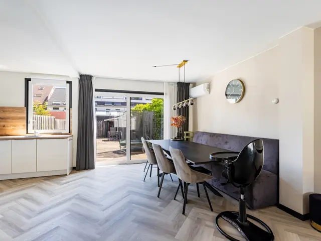 Weerdestein 76, Dordrecht