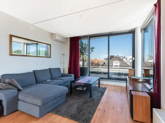 Kromhout 230, Dordrecht