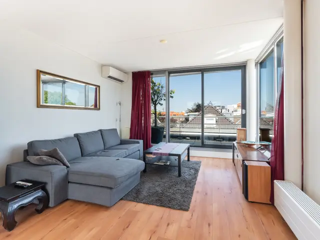 Kromhout 230, Dordrecht