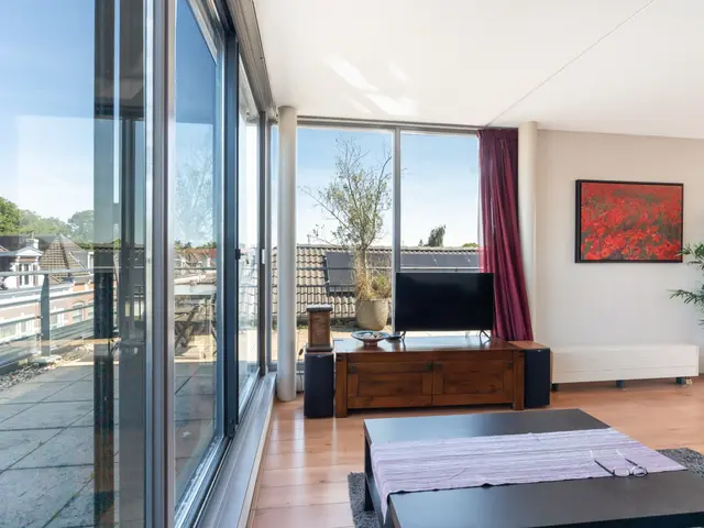 Kromhout 230, Dordrecht