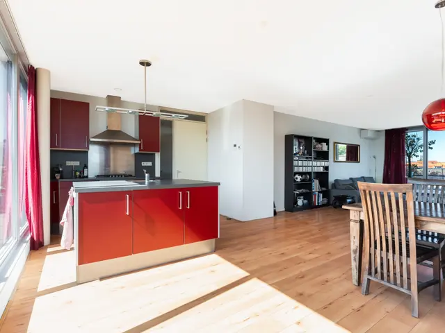 Kromhout 230, Dordrecht