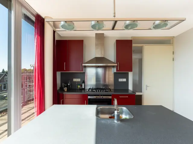 Kromhout 230, Dordrecht