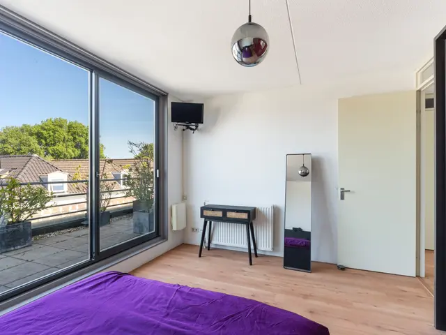 Kromhout 230, Dordrecht