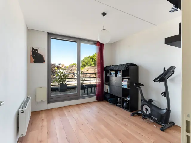 Kromhout 230, Dordrecht