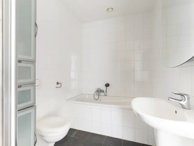 Kromhout 230, Dordrecht