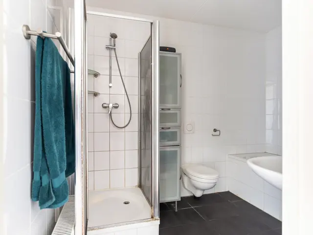 Kromhout 230, Dordrecht