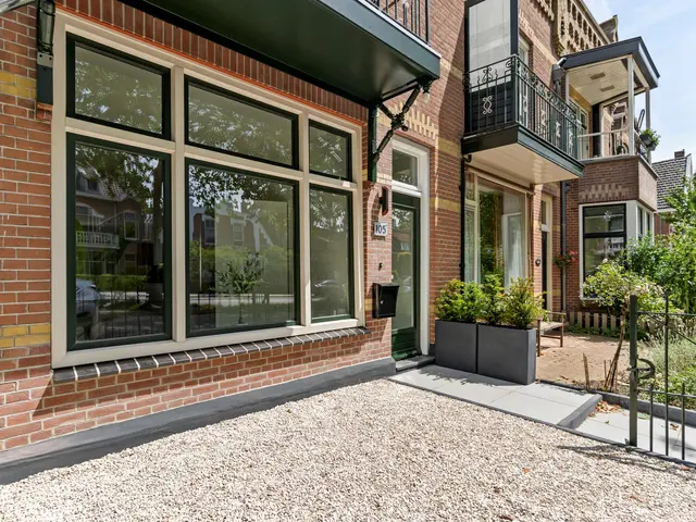 Rotterdamseweg 105, Zwijndrecht