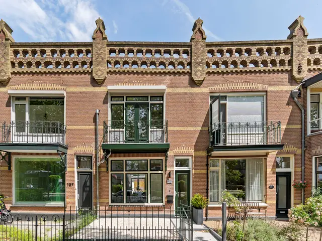 Rotterdamseweg 105, Zwijndrecht