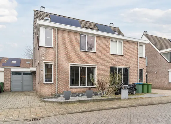 Louise Stratenusstraat 11