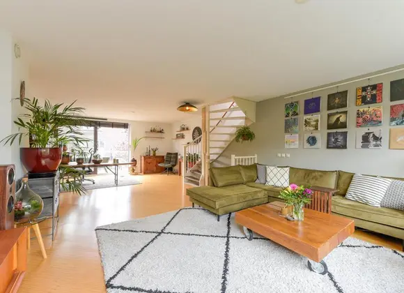 Hooghalenstraat 18