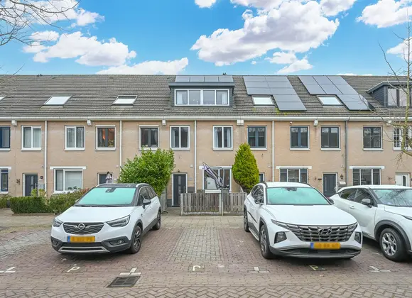 Dr. L.J. Rogierstraat 21