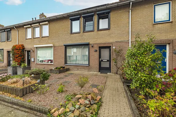 Tooropstraat 19, SPRANG-CAPELLE