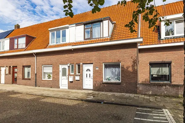 Banningstraat 35, TILBURG