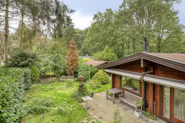 De Stille Wille 247, OOST WEST EN MIDDELBEERS