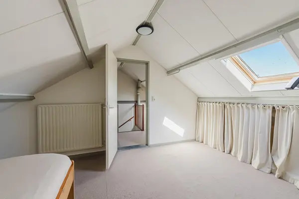 Bachlaan 12, TILBURG