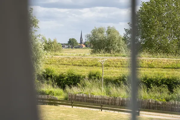 De Hul 2, ALPHEN