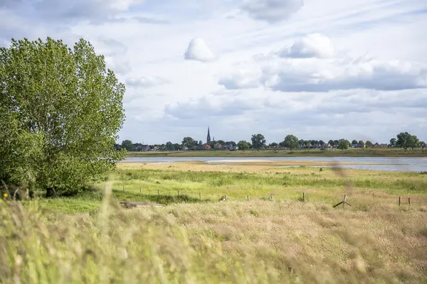 De Hul 2, ALPHEN