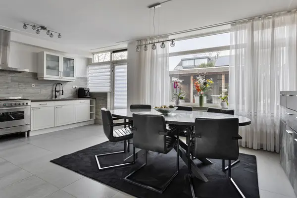 Van Breestraat 45, TILBURG