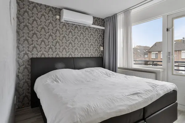 Van Breestraat 45, TILBURG