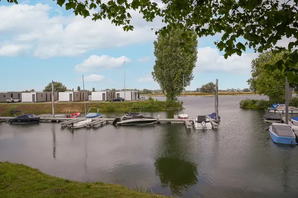 Rijnbandijk 36 48, MAURIK