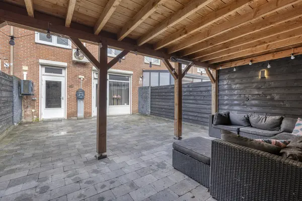 Wijnruitweg 98, TILBURG