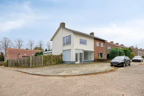 van Nispenstraat 98