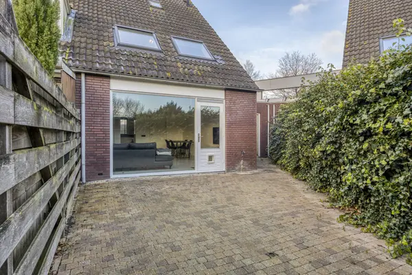 Riethovenerf 13, TILBURG