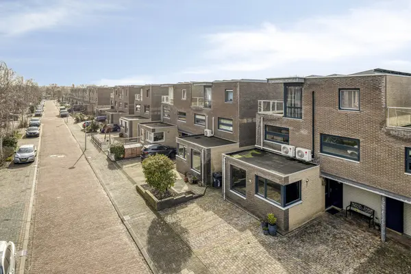 Triathlonweg 18, HELLEVOETSLUIS