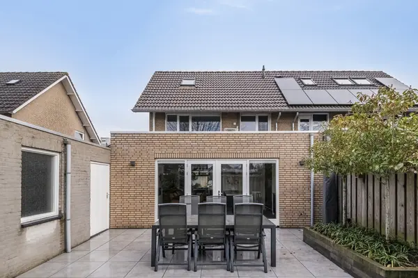 De Knolschans 11, LIEMPDE