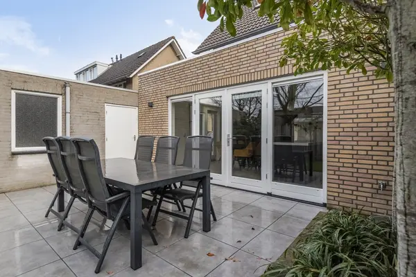 De Knolschans 11, LIEMPDE