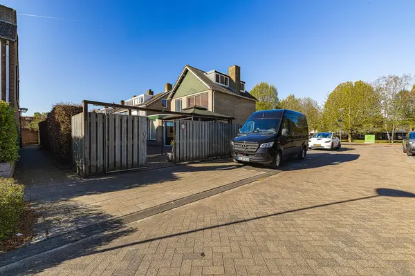 Brabantlaan 51, VUGHT