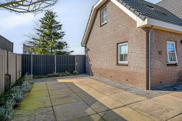 Wendelnesseweg-Oost 24, SPRANG-CAPELLE