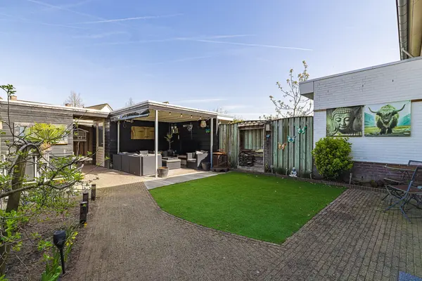 Strijpenhof 14, LIEMPDE