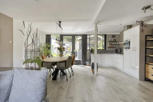 Kamperfoeliestraat 30