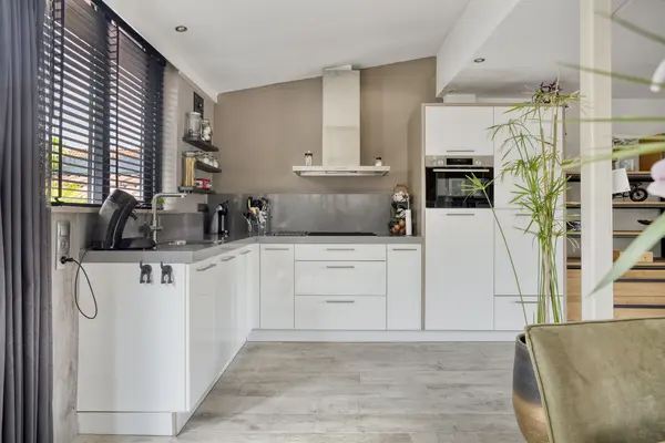 Kamperfoeliestraat 30, WAALWIJK