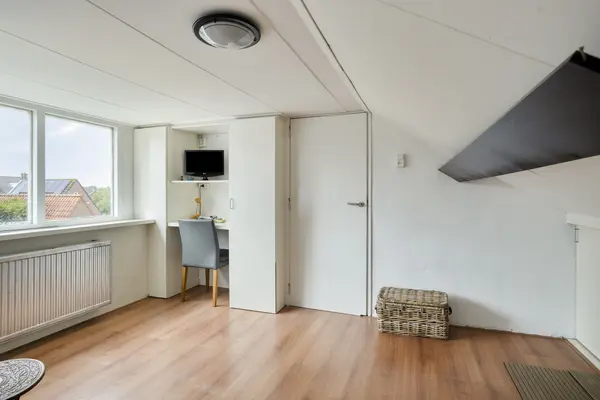 Kamperfoeliestraat 30, WAALWIJK
