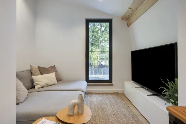 De Stille Wille 29, OOST WEST EN MIDDELBEERS