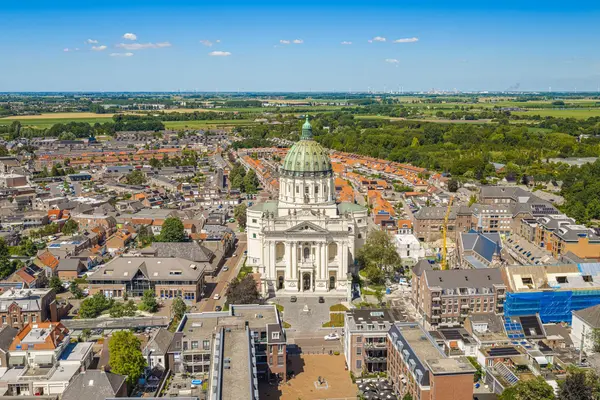 Stationsstraat 1, OUDENBOSCH