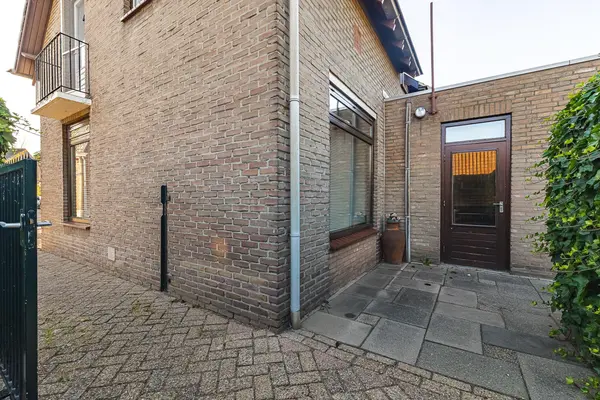 Oude Postbaan 11, LIEMPDE