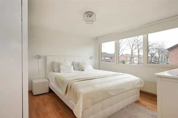 De Coubertinlaan 41, WAALWIJK