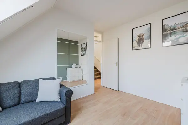 van Heinsbergstraat 39, GILZE