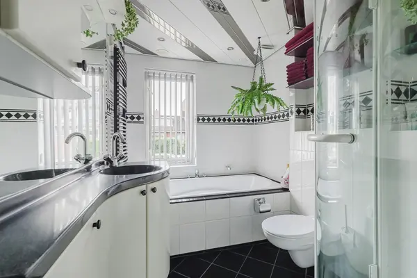 Kardinaal van Rossumstraat 32d, TILBURG