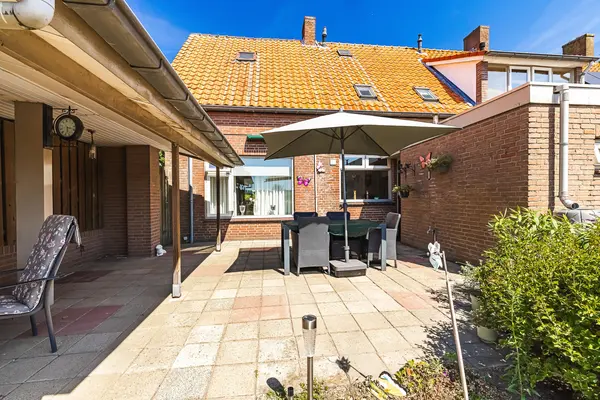 Hezelaarsestraat 10, LIEMPDE