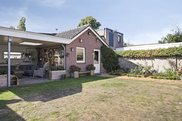 Erasstraat 18A, KAATSHEUVEL