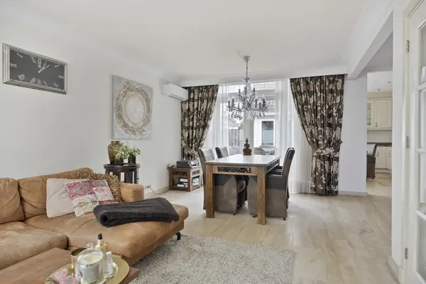 Groenewoudlaan 12, WAALWIJK