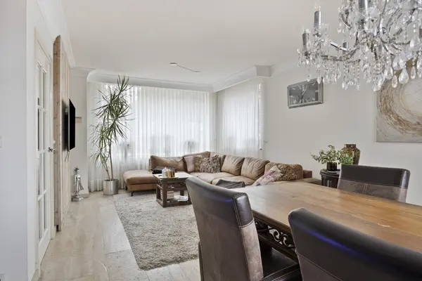 Groenewoudlaan 12, WAALWIJK