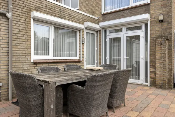 Groenewoudlaan 12, WAALWIJK