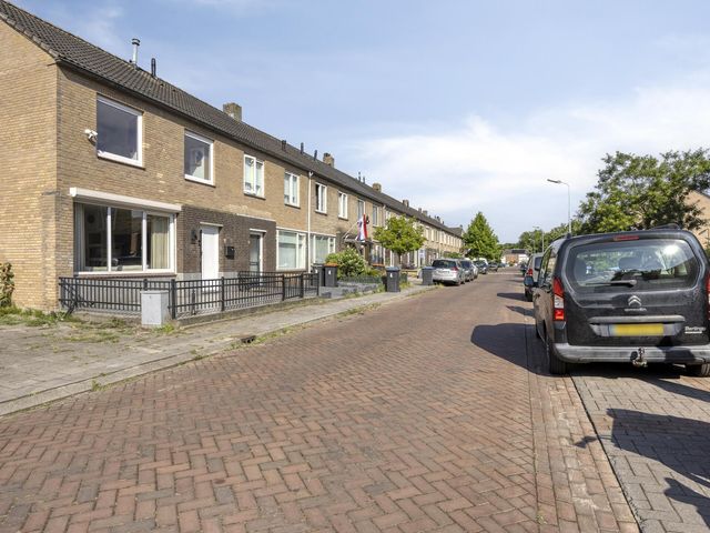 Foto van Aert van Nesstraat 2
