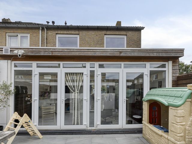 Foto van Aert van Nesstraat 2