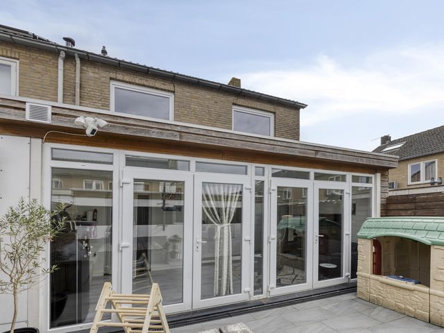 Foto van Aert van Nesstraat 2